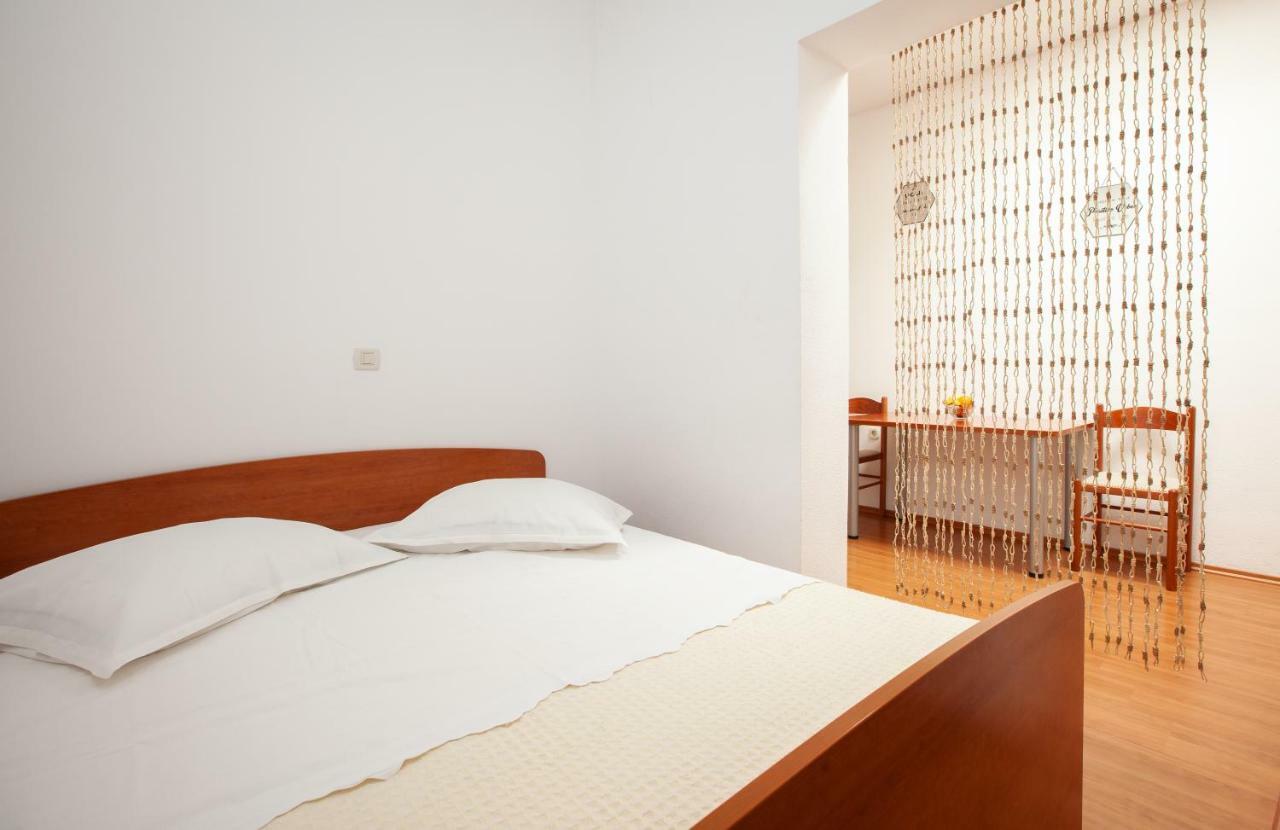 Apartments R Makarska Luaran gambar