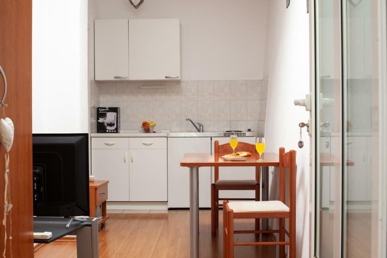 Apartments R Makarska Luaran gambar